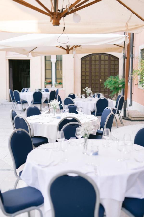 Hotel BACCO D'ORO Wine&Relais Mezzane di Sotto Esterno foto