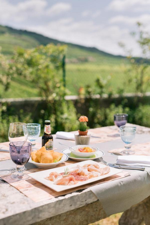 Hotel BACCO D'ORO Wine&Relais Mezzane di Sotto Esterno foto